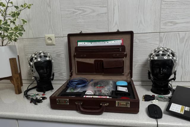 فیبرومیالژیا: تشخیص، علائم و رویکردهای درمانی چندوجهی، شامل درمان نوروفیدبک